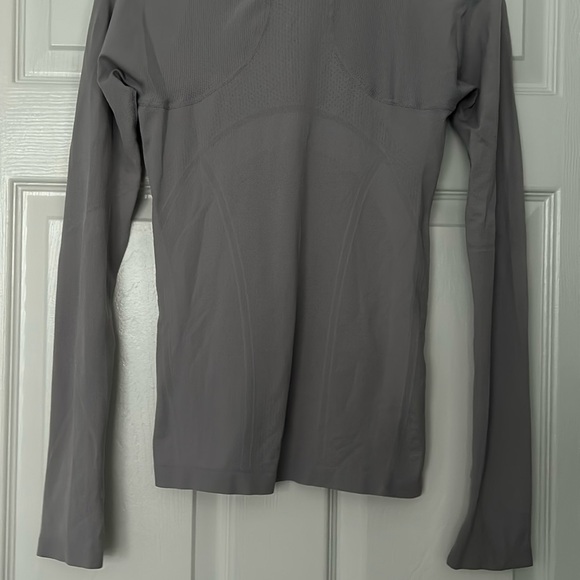 Athleta Momentum Seamless Half-Zip XS - Picture 10 of 14